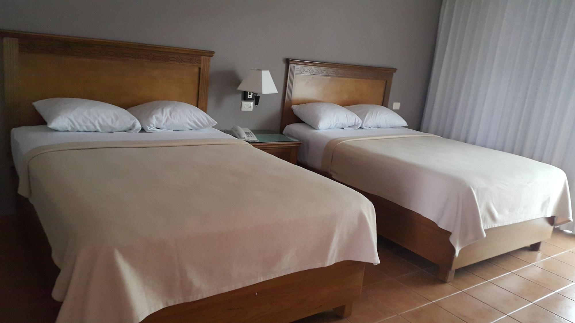 Tecnohotel Mérida Norte Extérieur photo