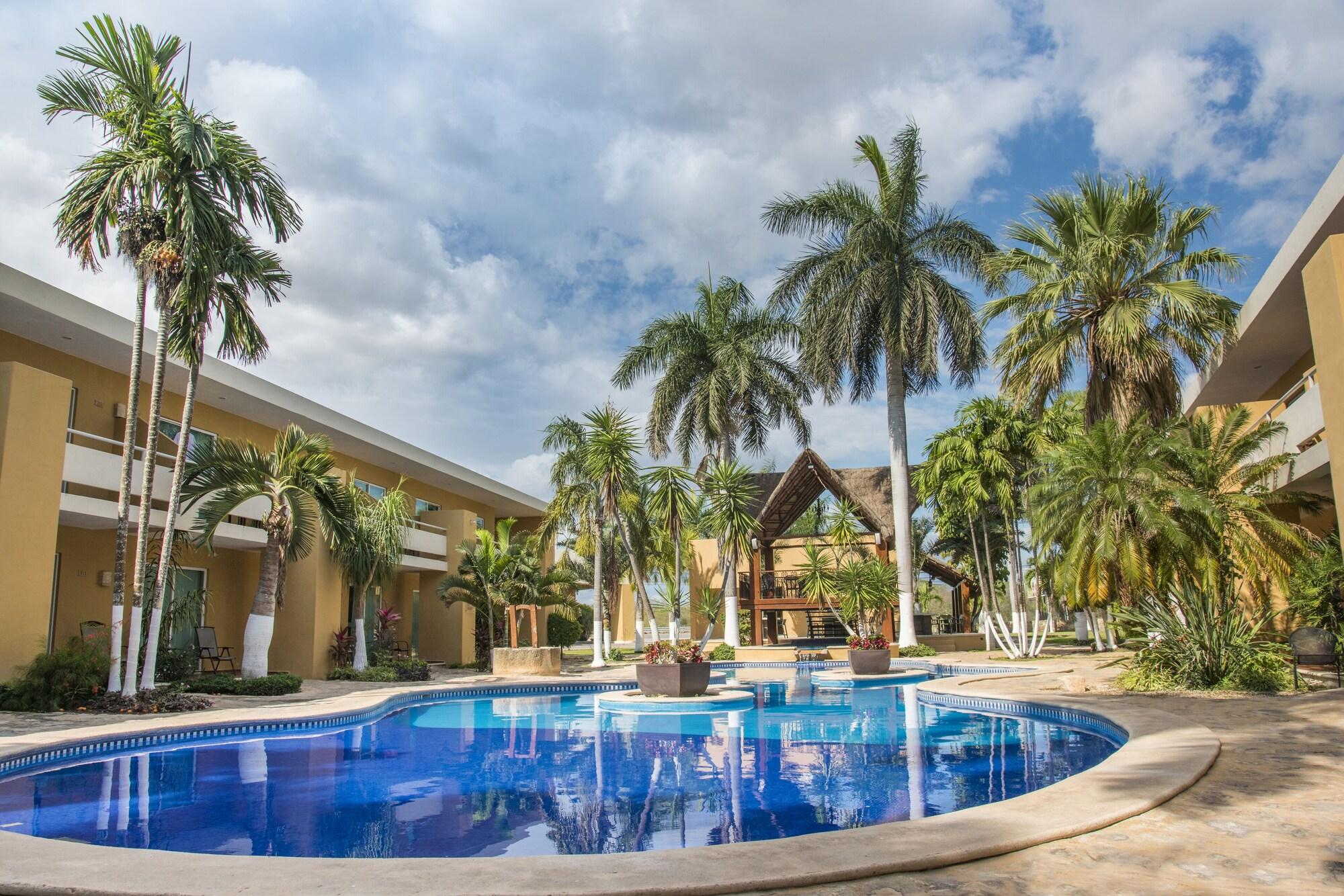 Tecnohotel Mérida Norte Extérieur photo
