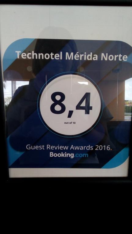Tecnohotel Mérida Norte Extérieur photo